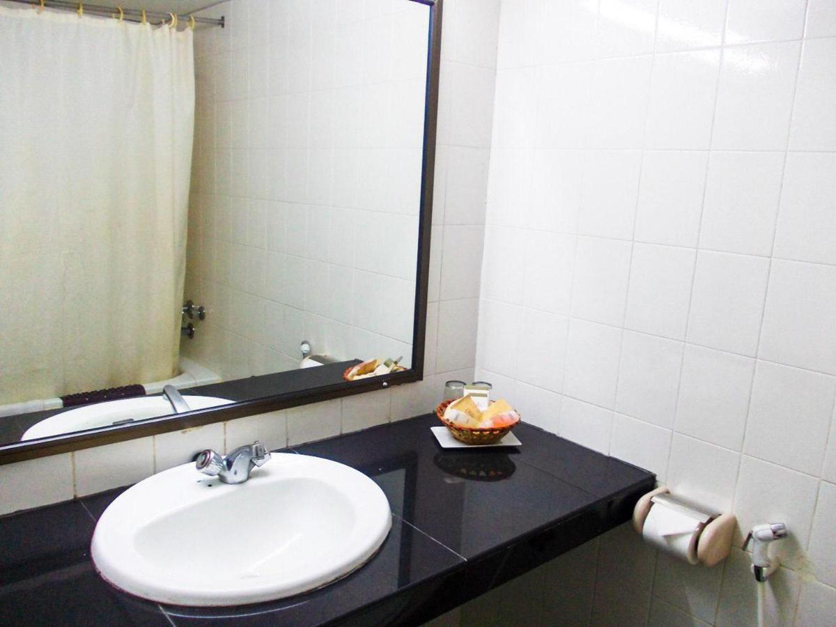 Hotel Grand Crystal Alor Setar Zewnętrze zdjęcie