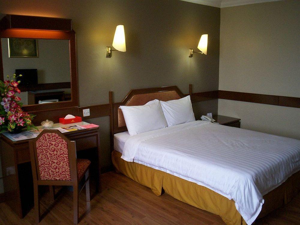 Hotel Grand Crystal Alor Setar Zewnętrze zdjęcie
