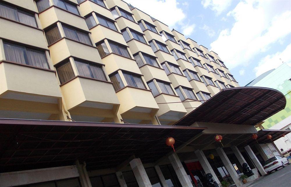 Hotel Grand Crystal Alor Setar Zewnętrze zdjęcie